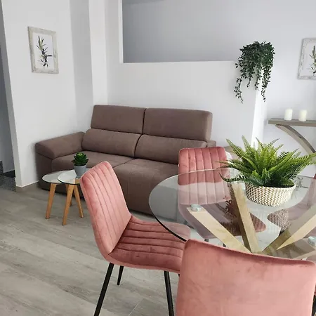 Dailos Apartmán *